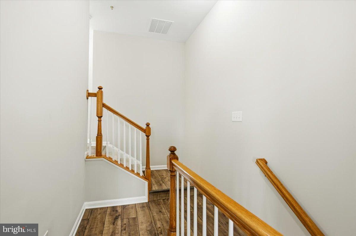 3706 Singleton Terrace photo 31