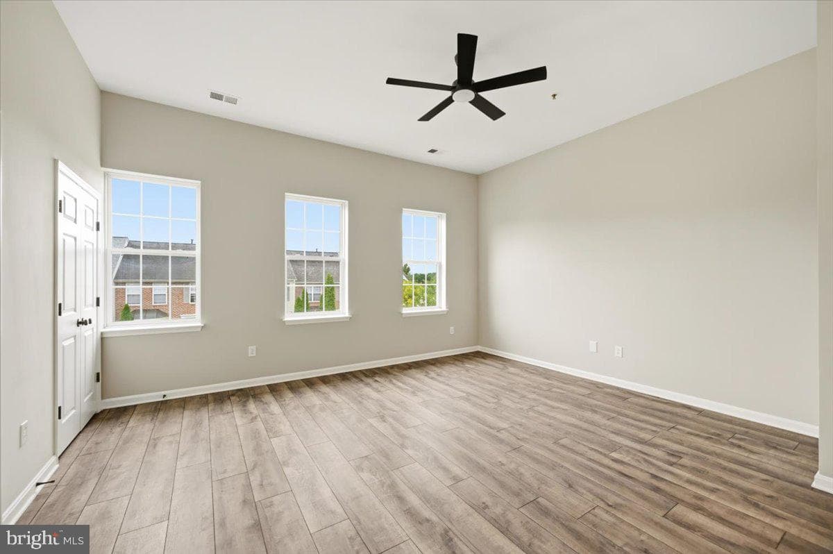 3706 Singleton Terrace photo 34