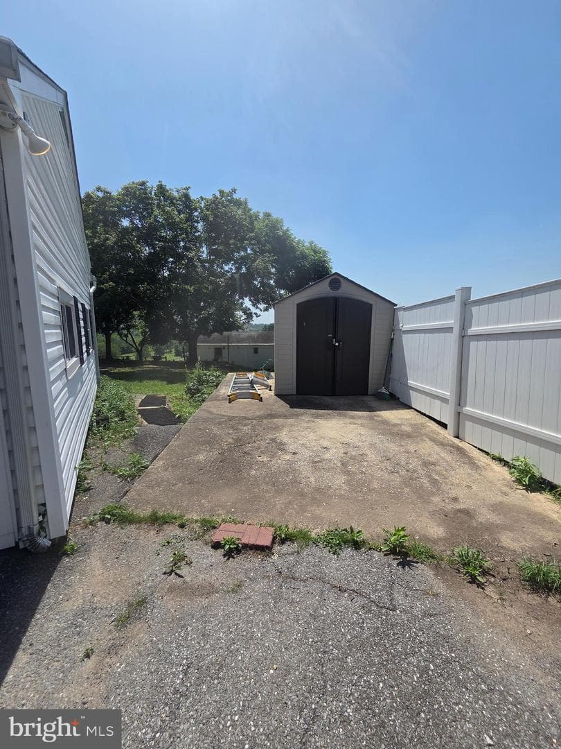 5928 Quinn Road photo 13