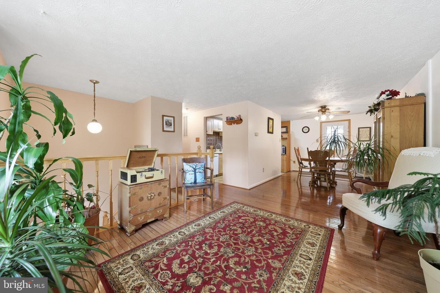 1595 Elmwood Court photo 7