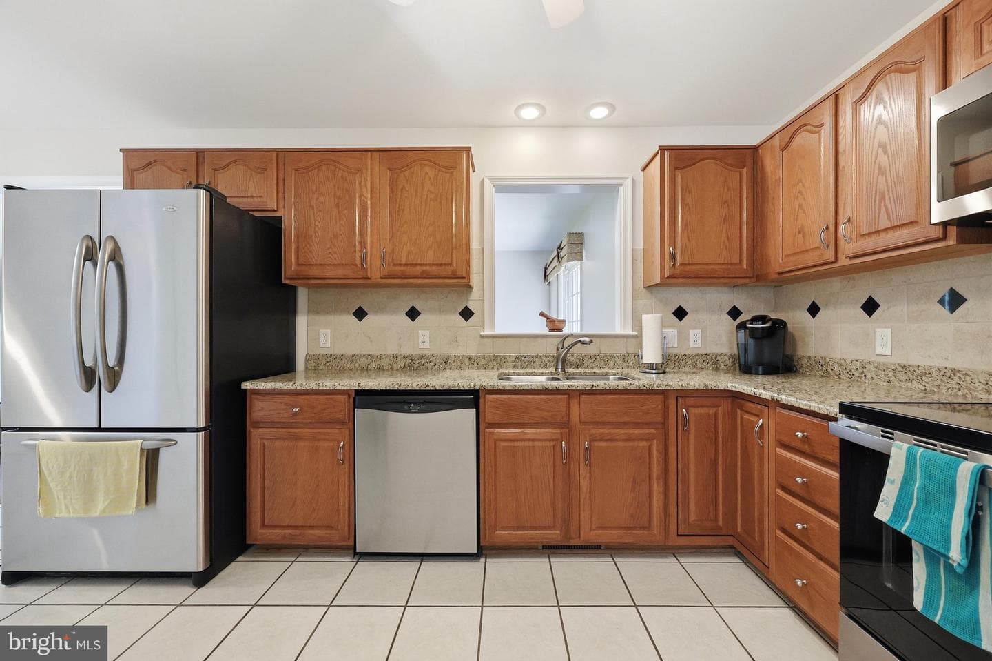 210 Bennett Court photo 12