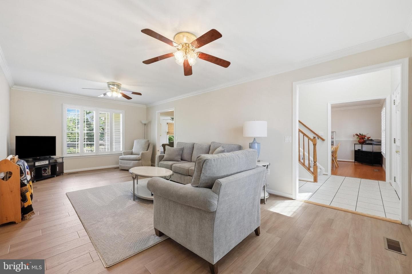 210 Bennett Court photo 4