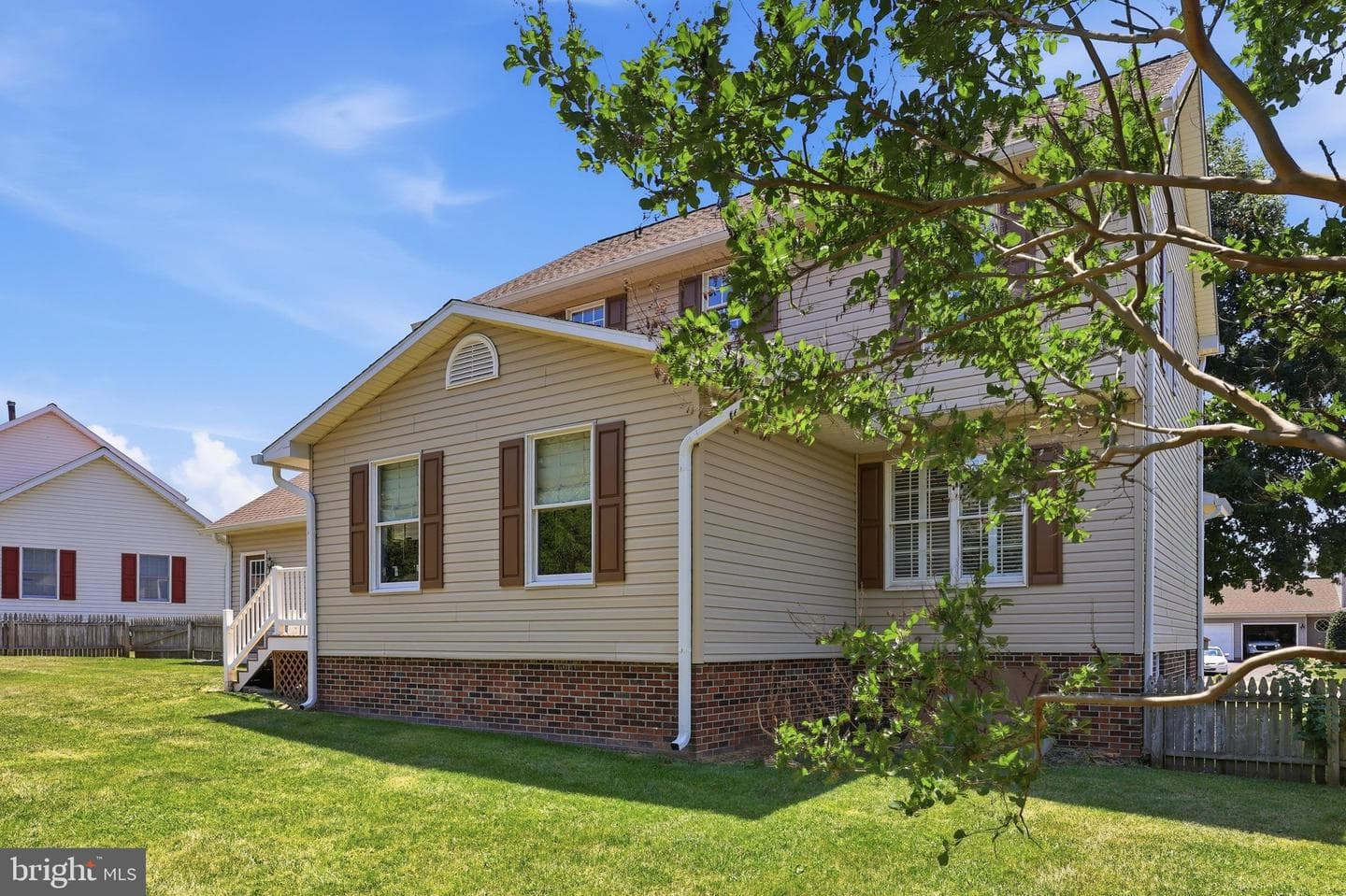 210 Bennett Court photo 42