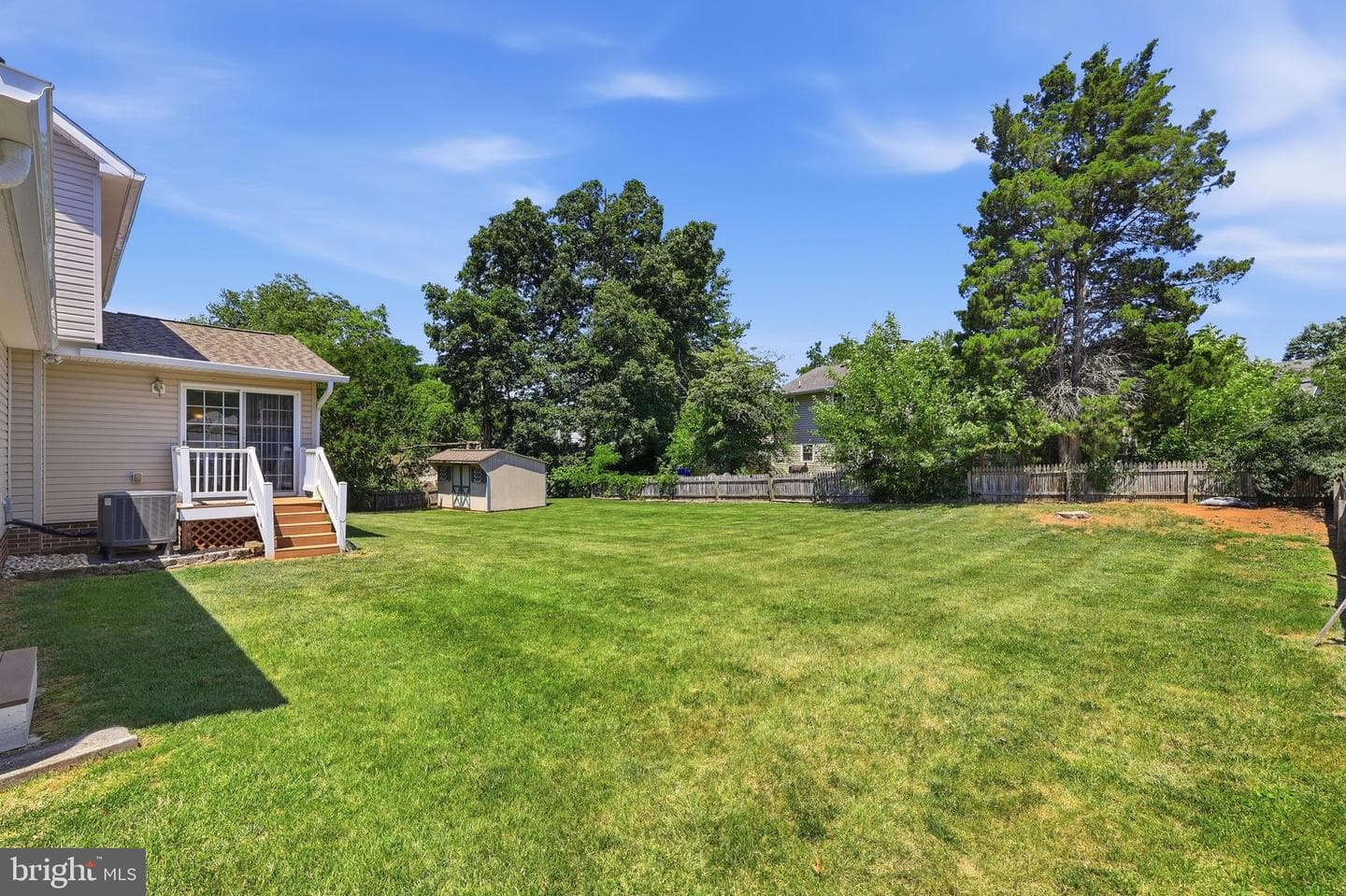 210 Bennett Court photo 43