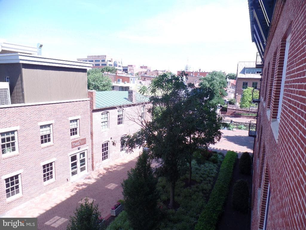 35 E All Saints Street #212 photo 5