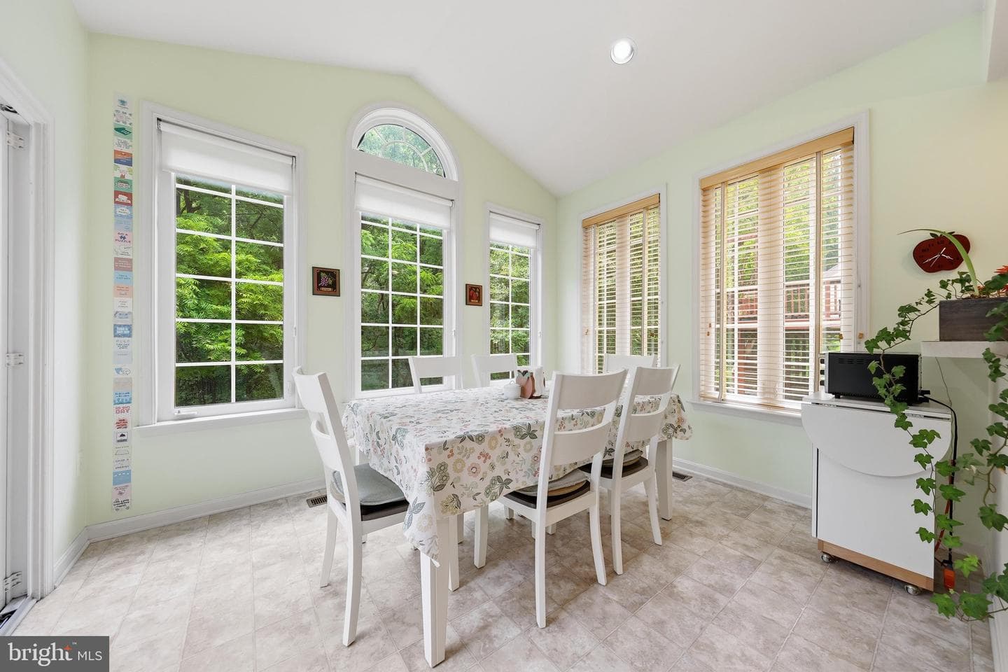 3934 Sweet Briar Lane photo 17