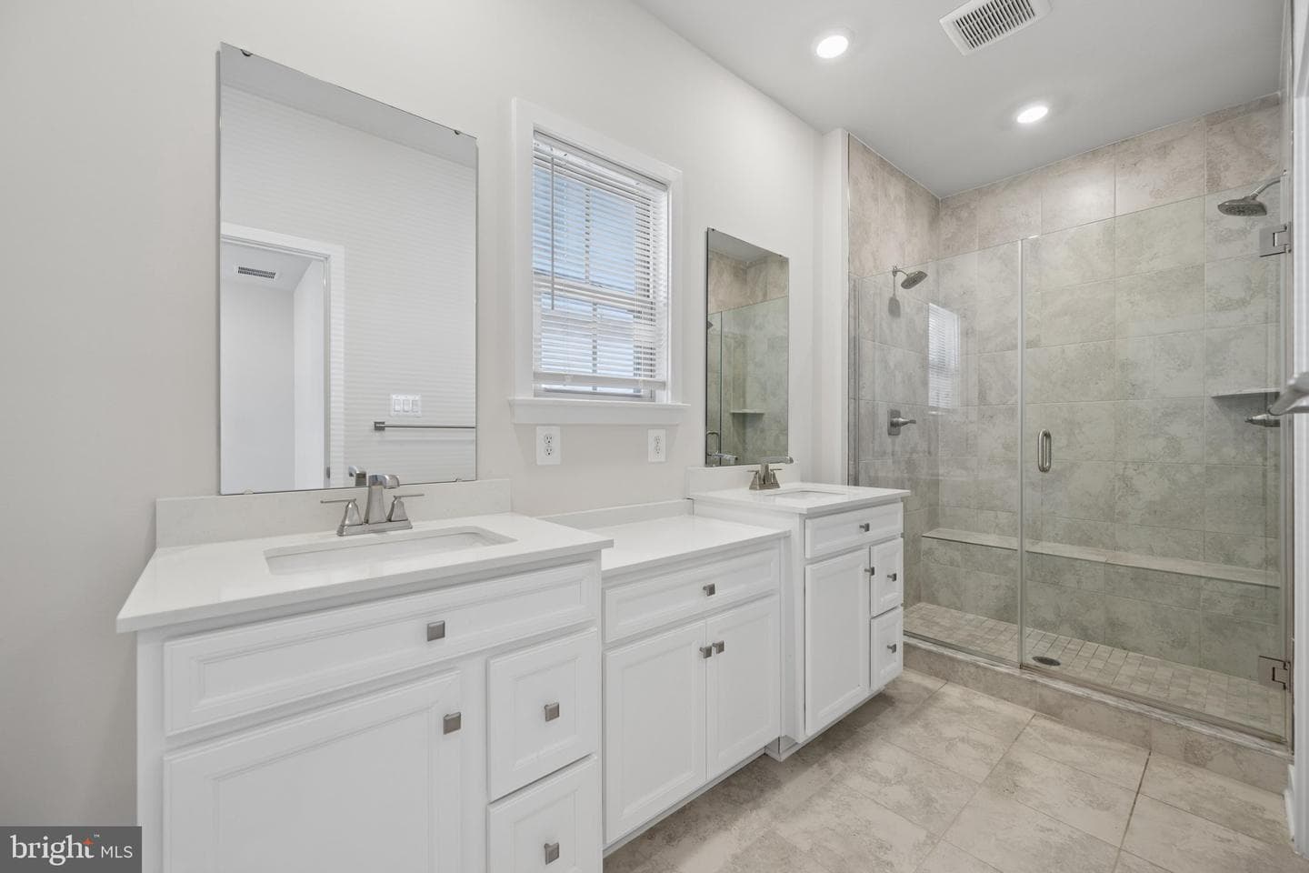 10142 Lake Linganore Blvd photo 35