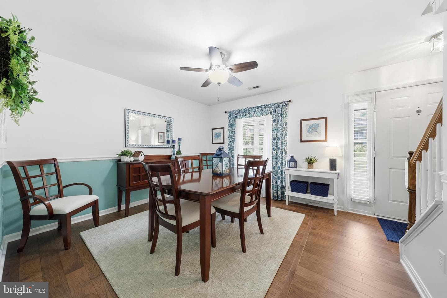 105 New Castle Court photo 7