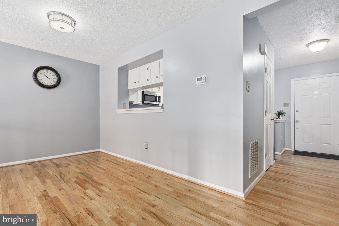 516 Sugarbush Circle photo 13