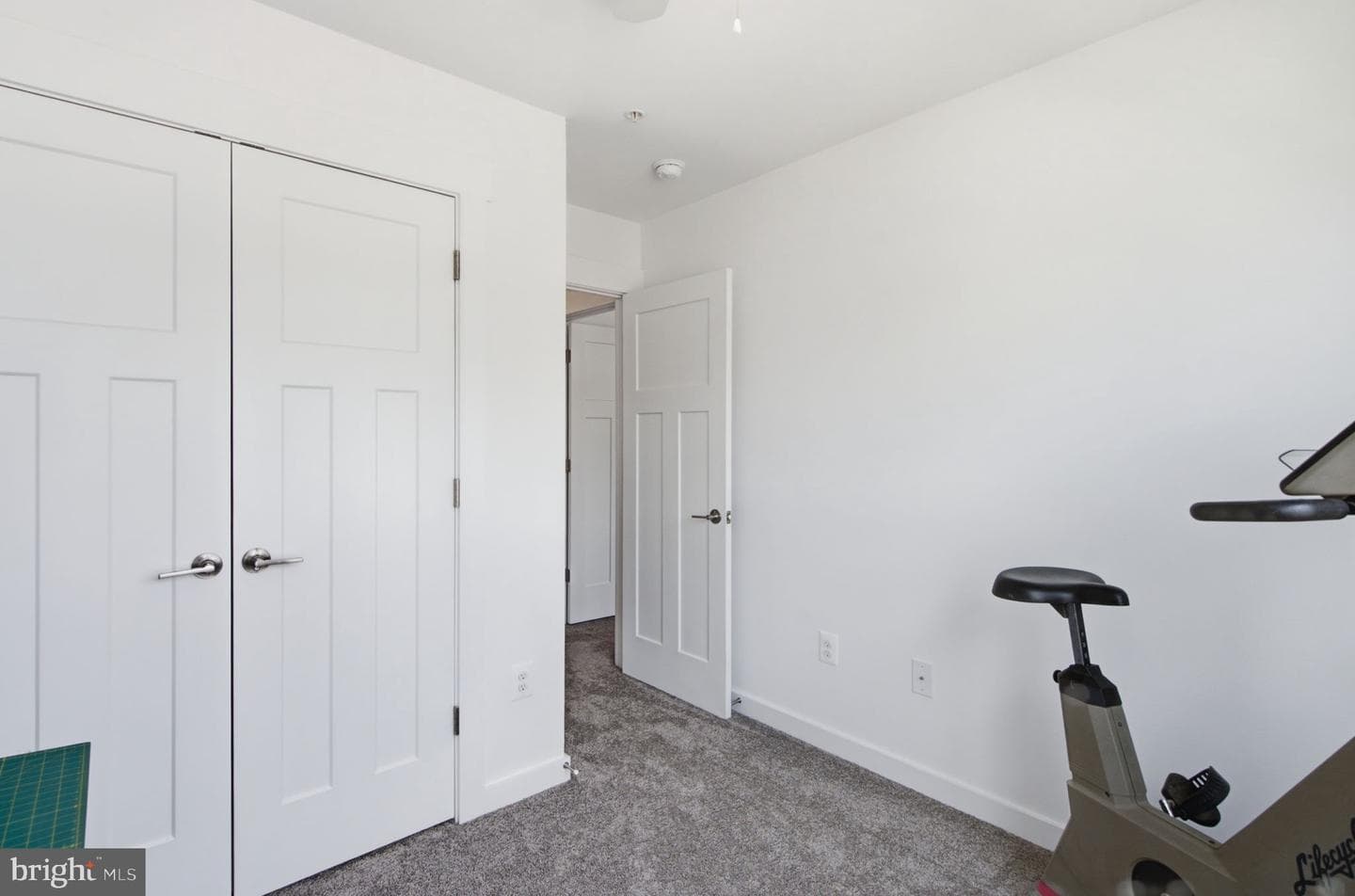 411 Gillespie Drive photo 26