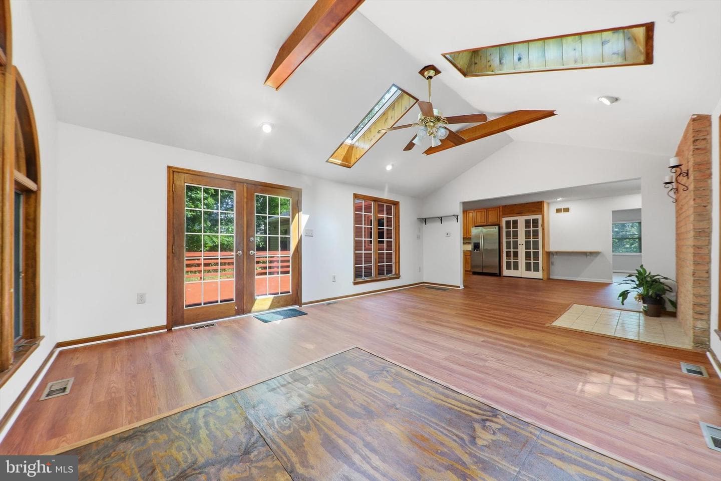 10322 Old Liberty Road photo 12