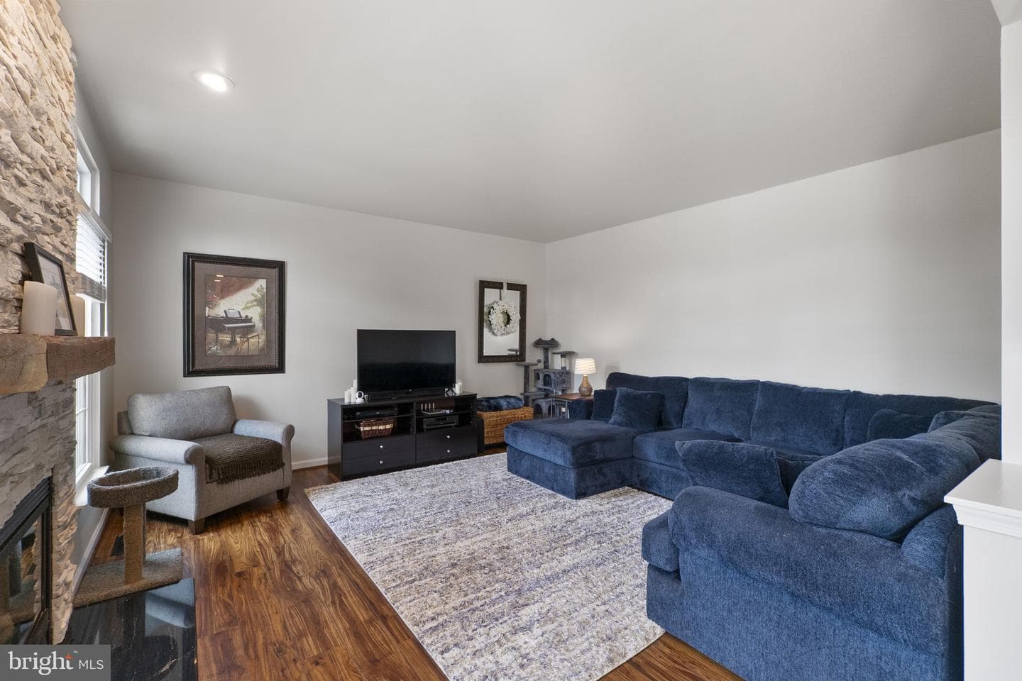115 Phoenix Ct photo 24