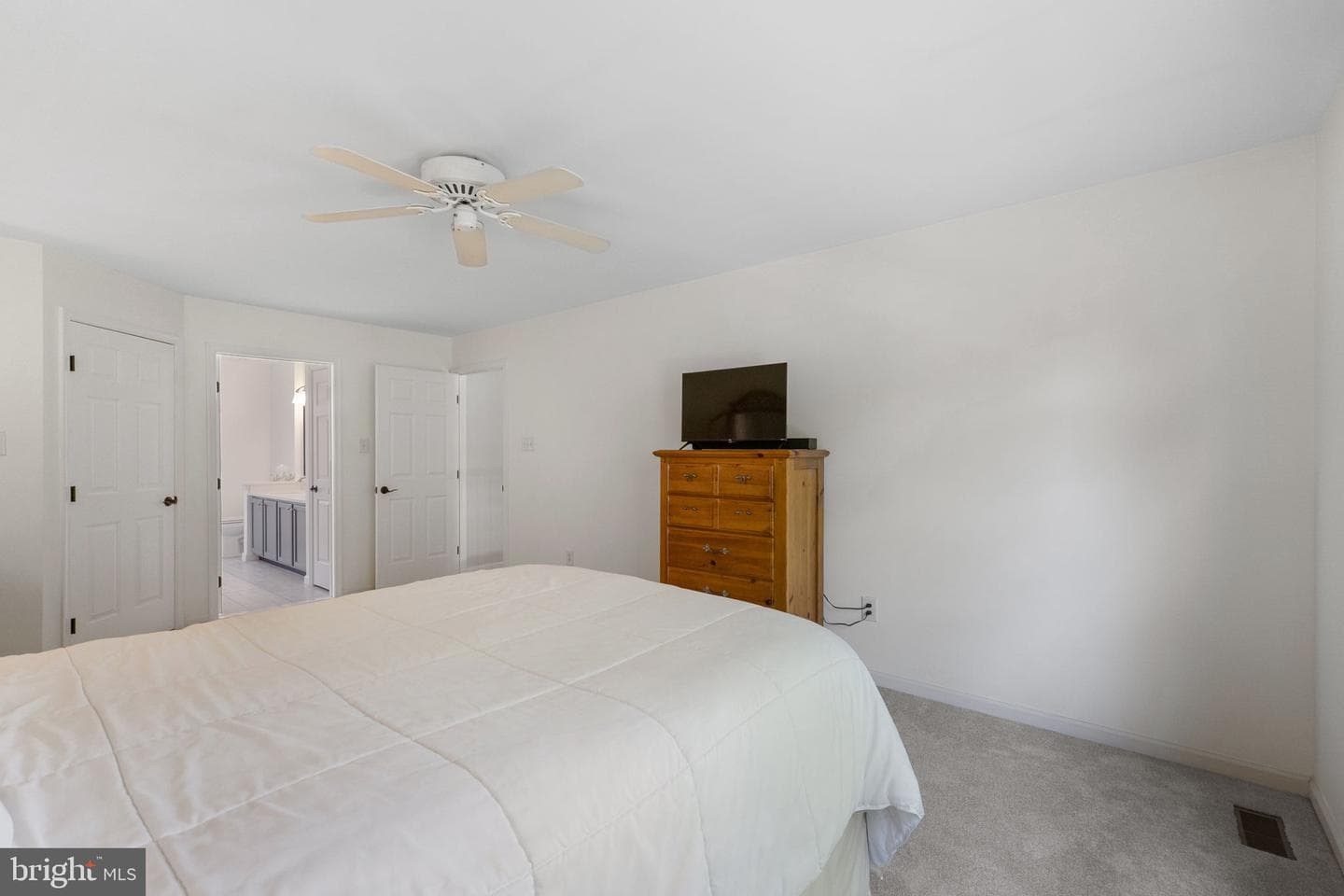 115 Phoenix Ct photo 36