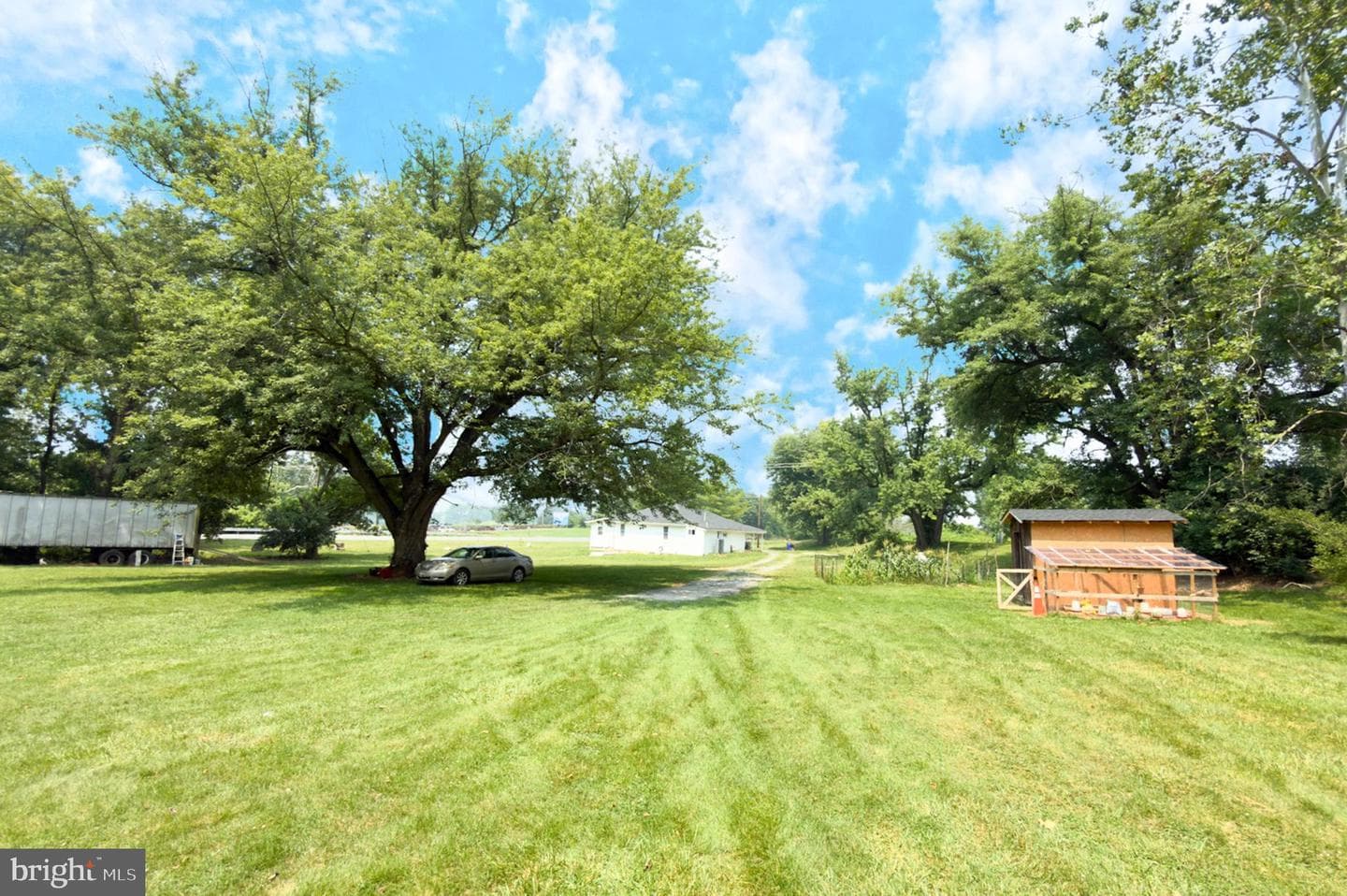 9001 Hollow Road photo 34