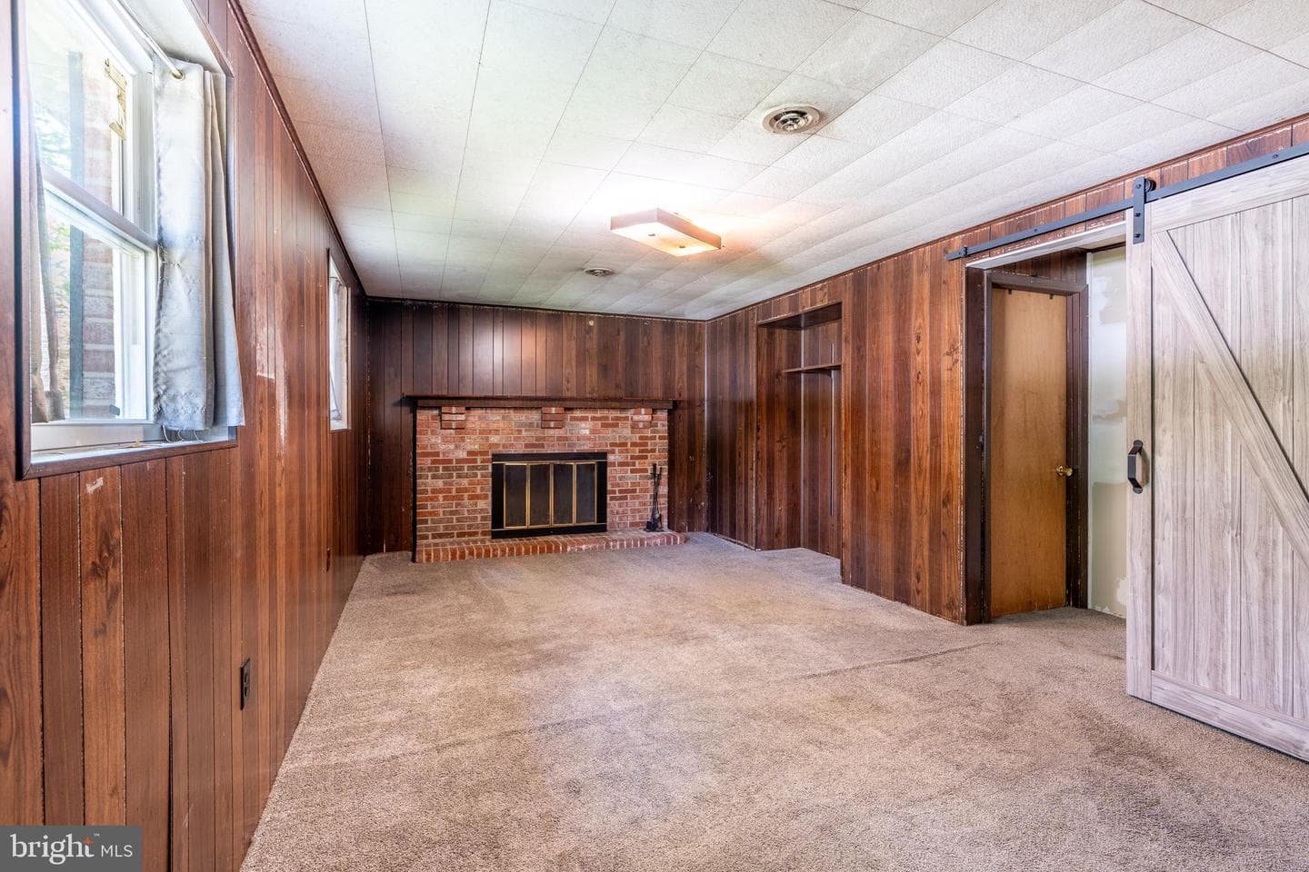 126 Challedon Drive photo 33