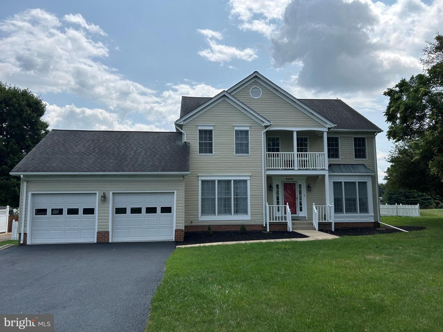 8009 Stone Ridge Drive photo 1