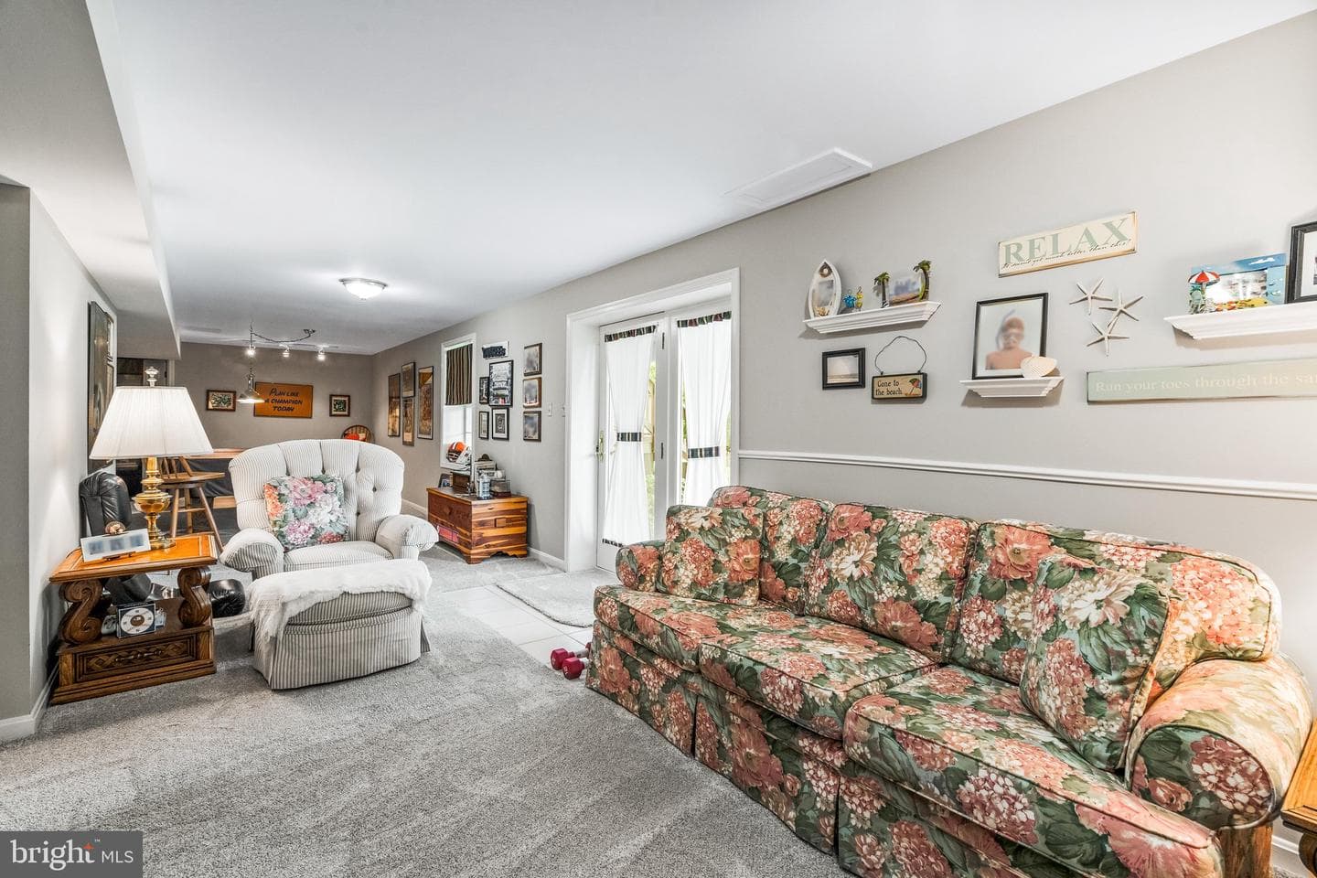 2214 W Greenleaf Drive photo 43