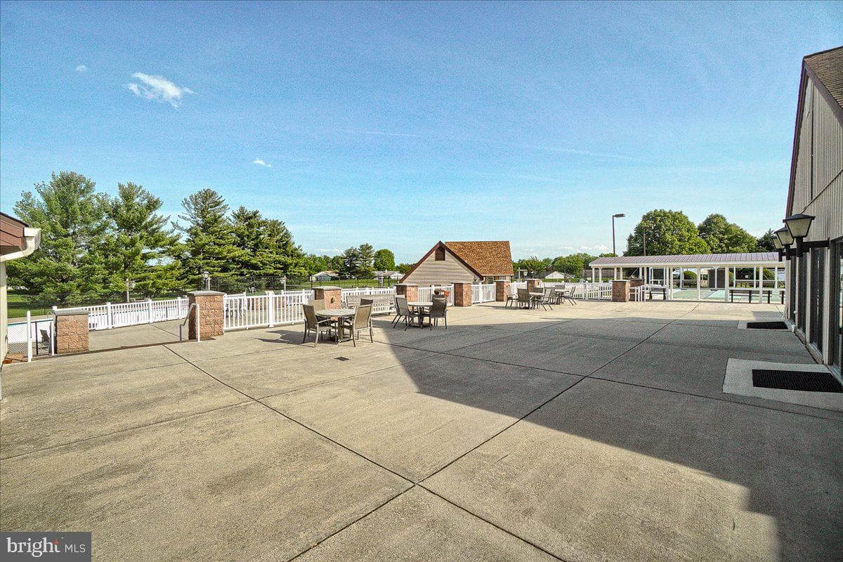 5675 Barberry Court photo 54