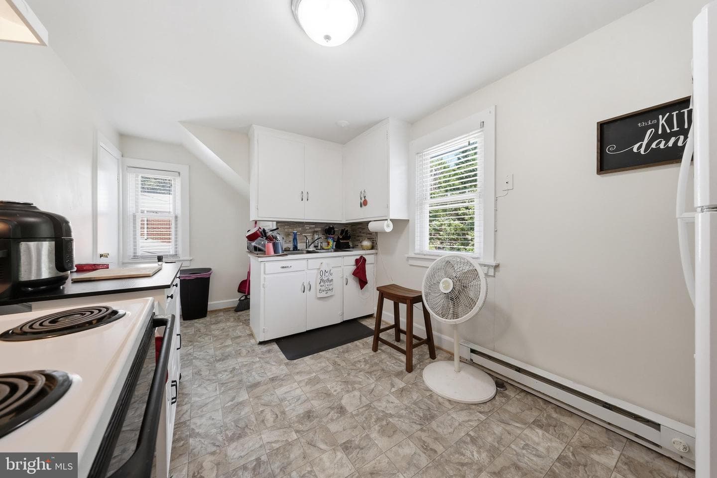 624 Military Road photo 31