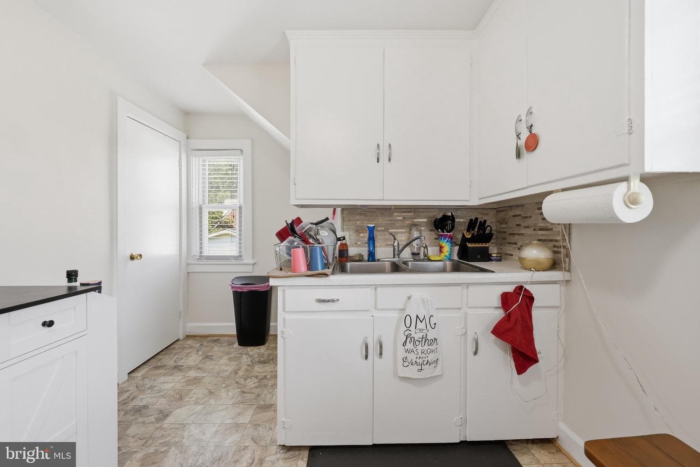 624 Military Road photo 35