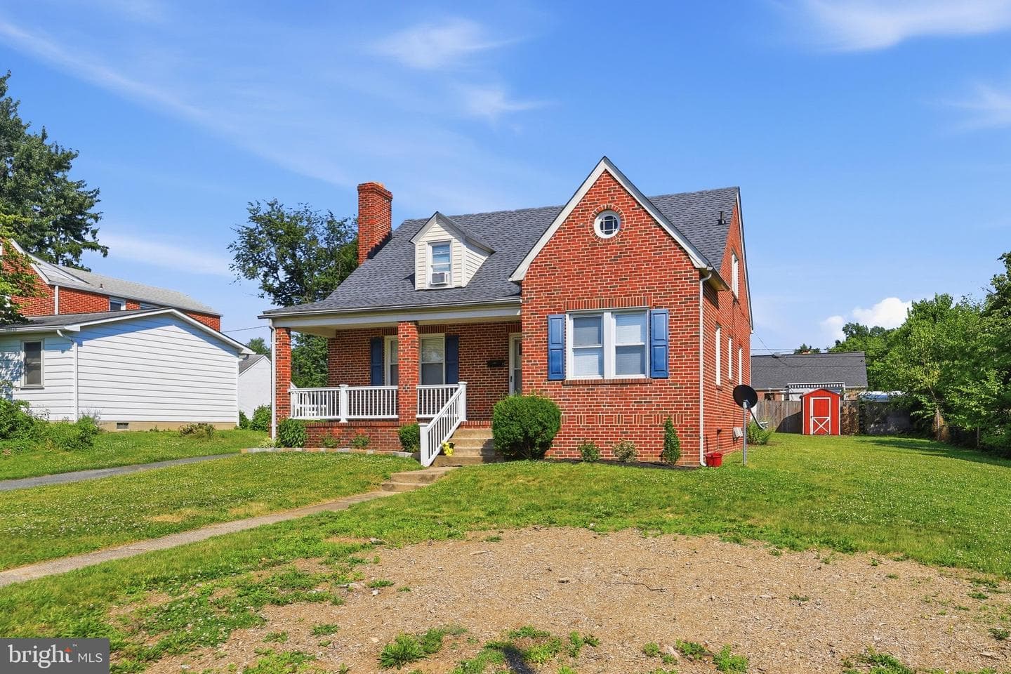 624 Military Road photo 45