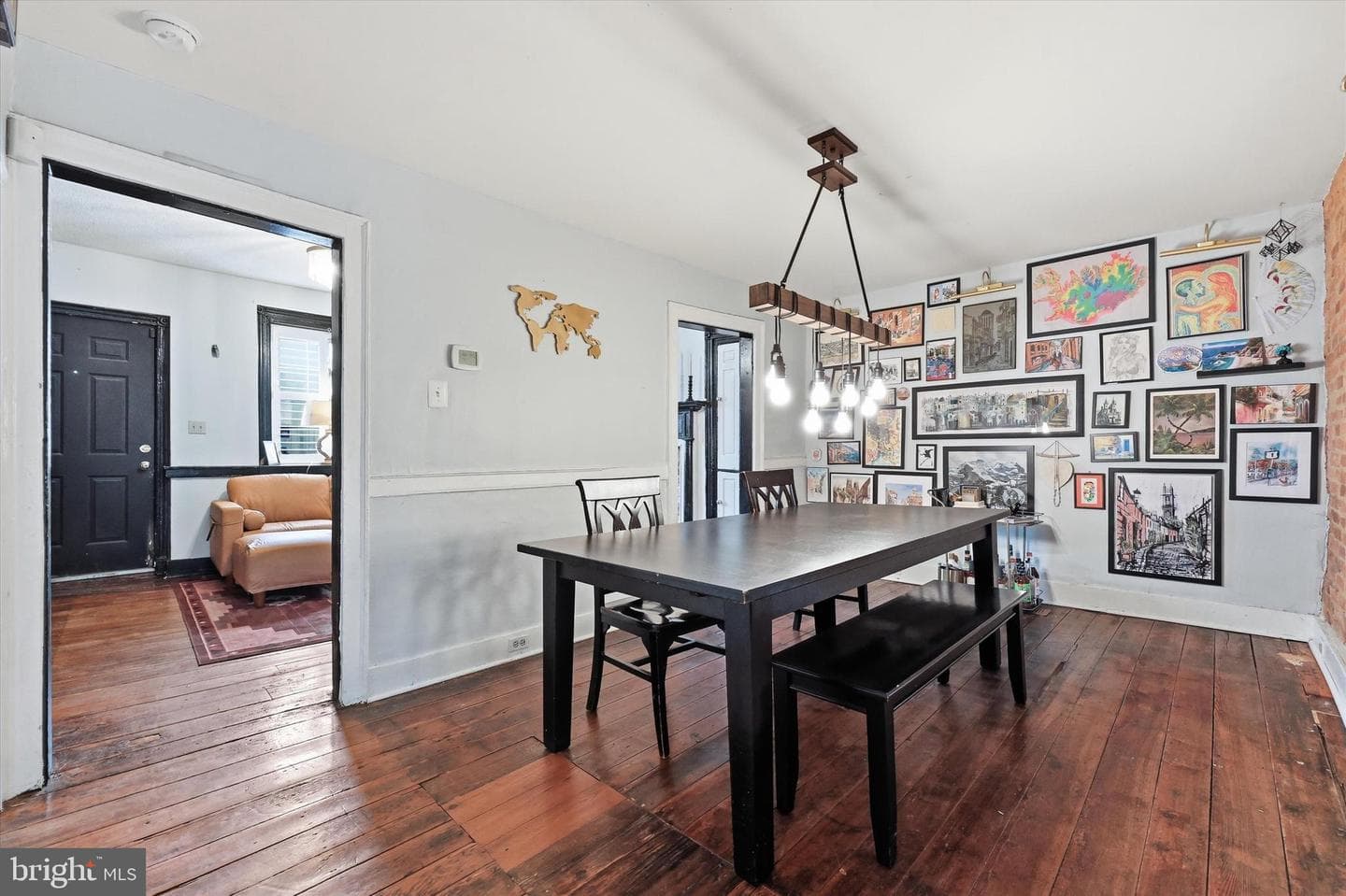 437 W South Street photo 7