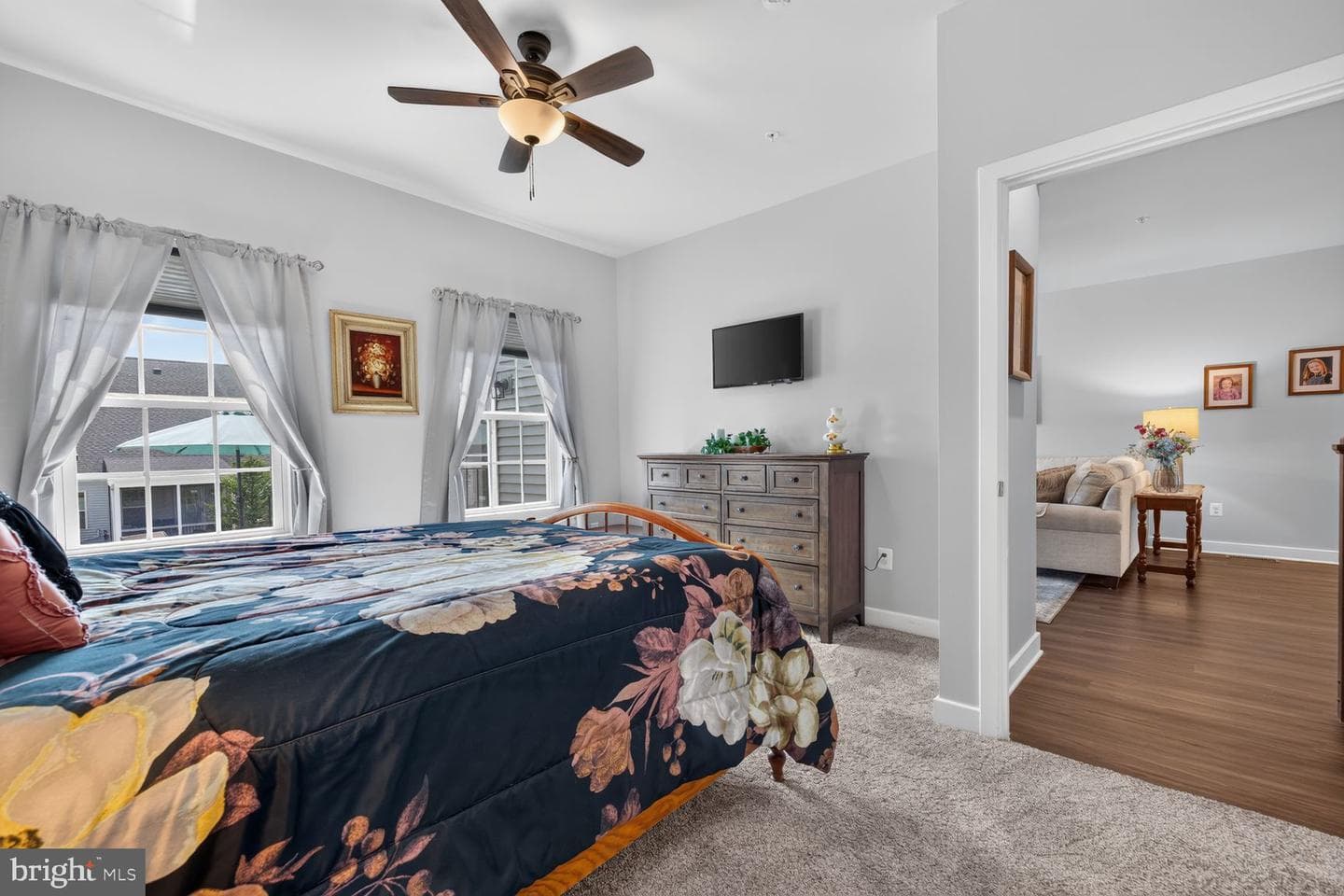 5307 Crape Myrtle Drive photo 11