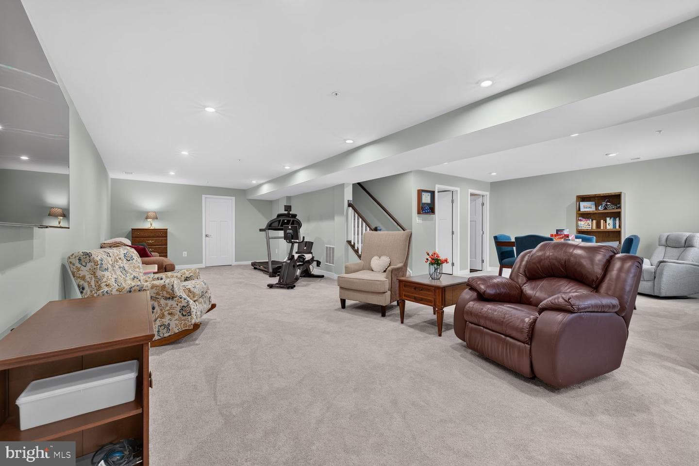 5307 Crape Myrtle Drive photo 21