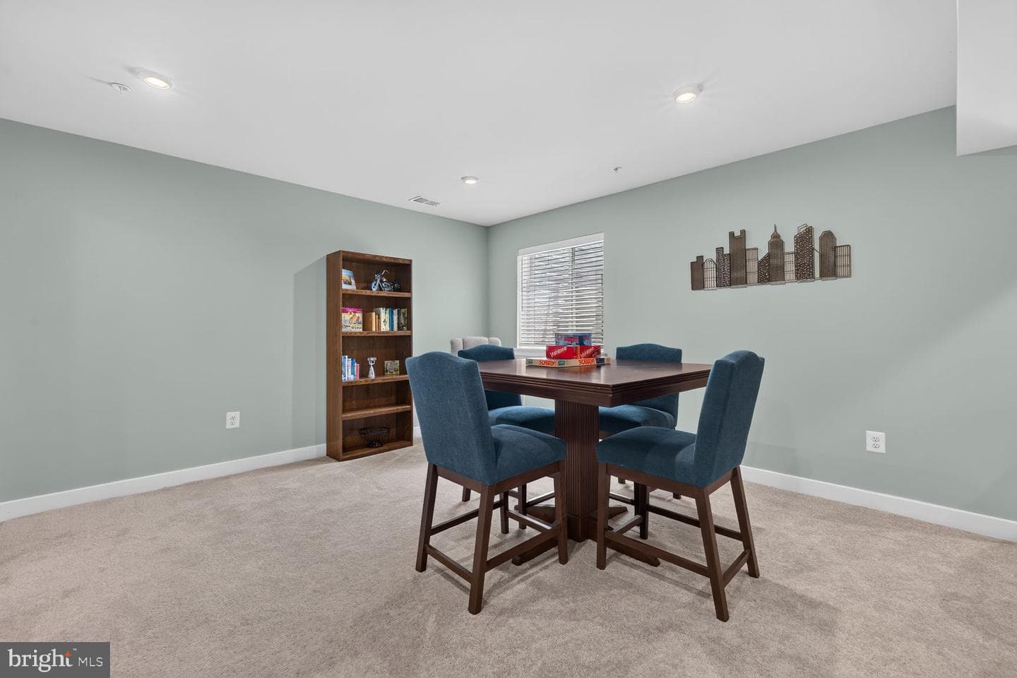 5307 Crape Myrtle Drive photo 23