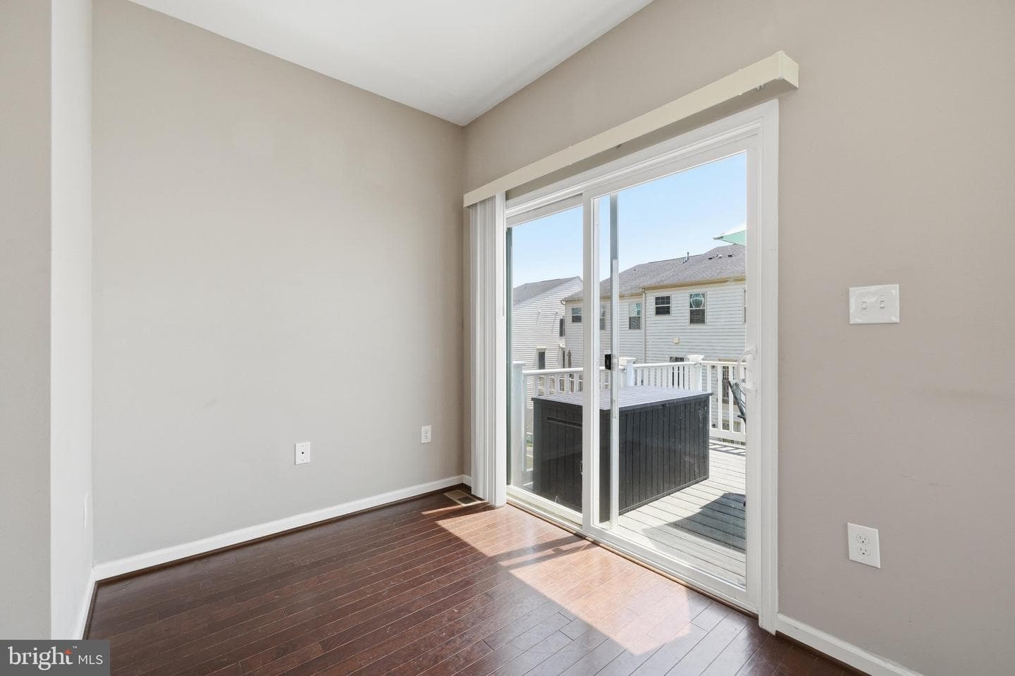 6251 Alexa Street photo 25