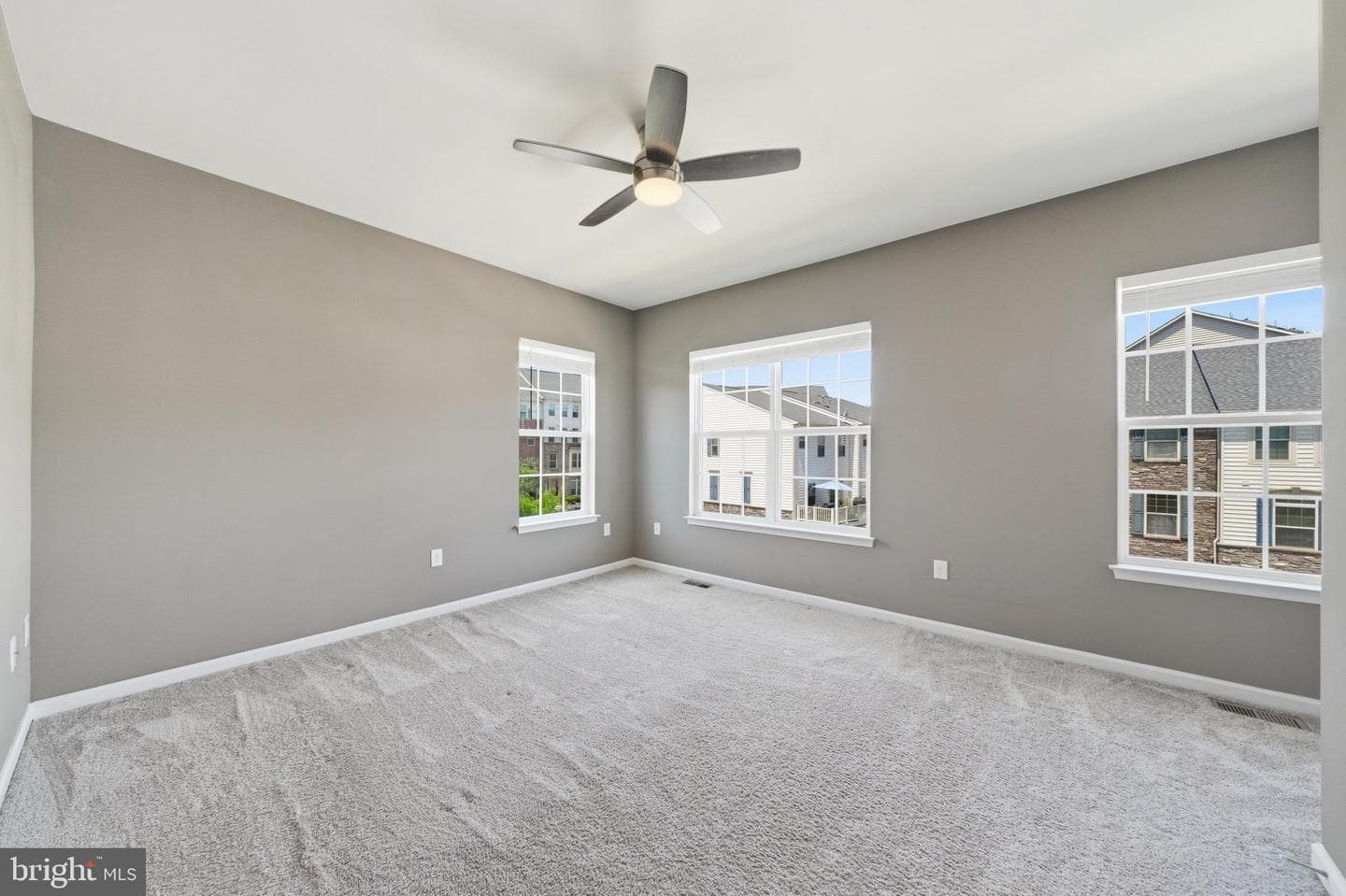 6251 Alexa Street photo 28