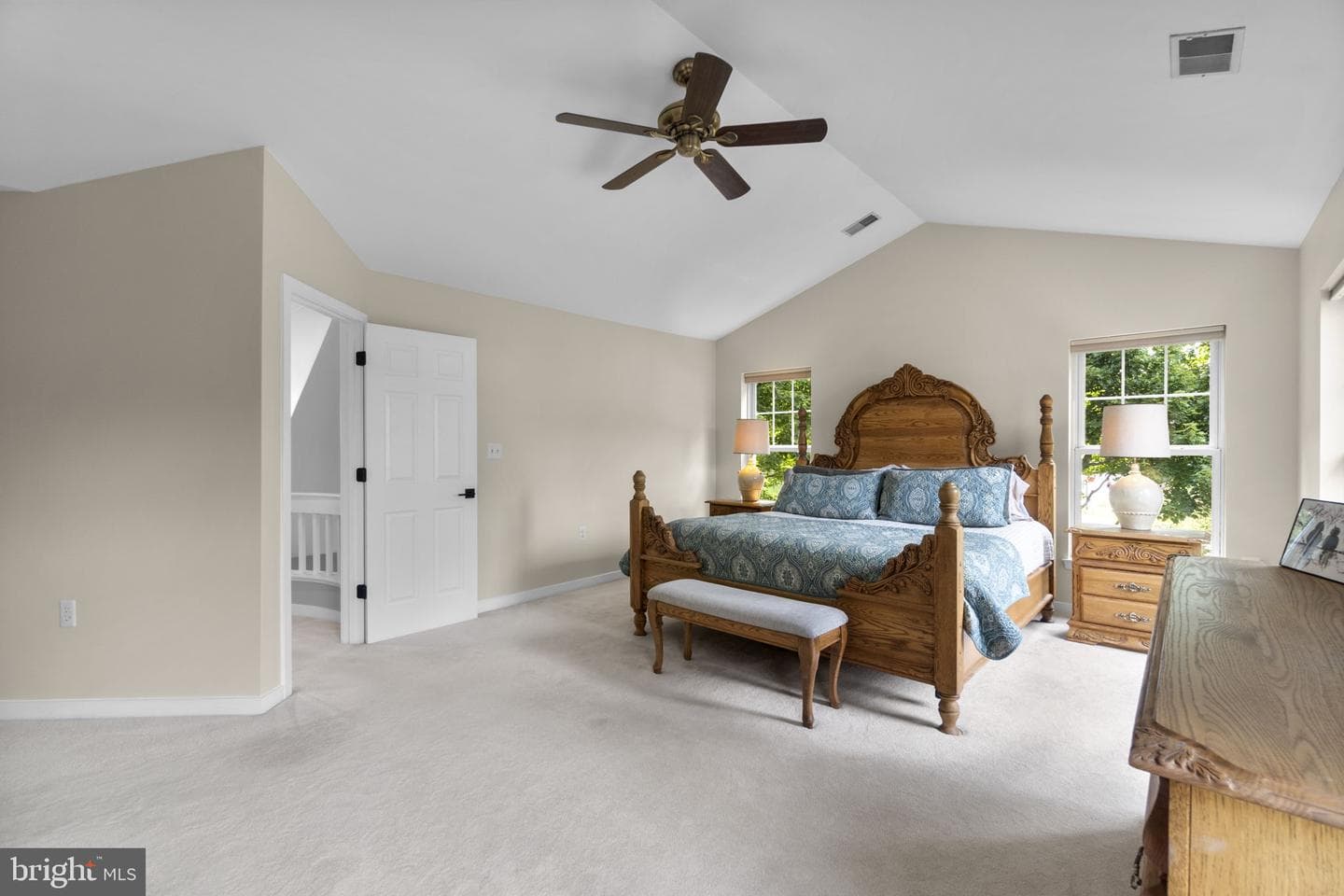 5661 Heatherfield Place photo 20
