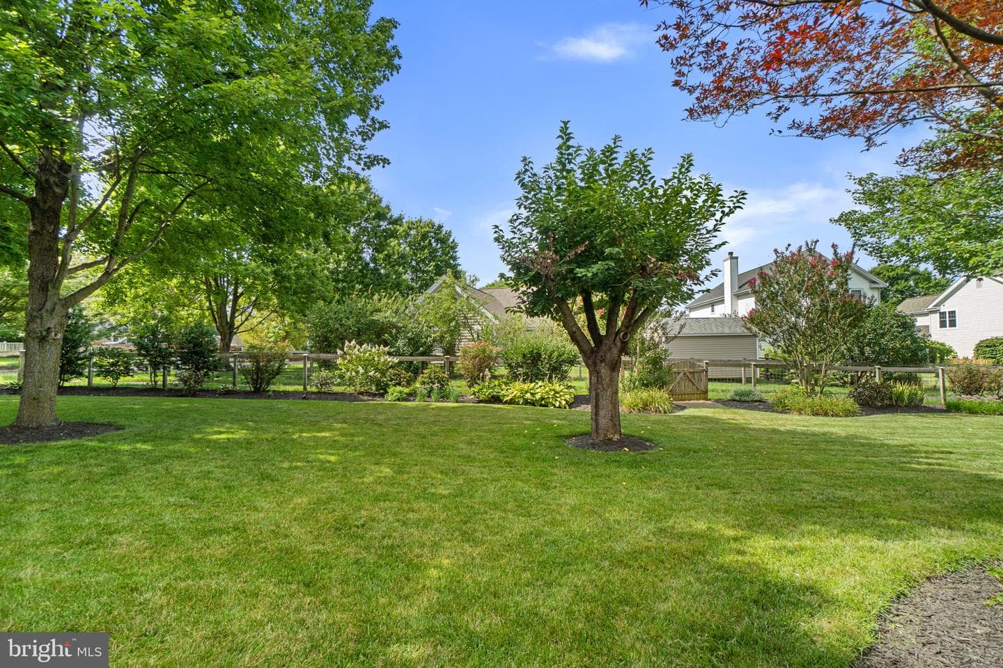 5661 Heatherfield Place photo 43