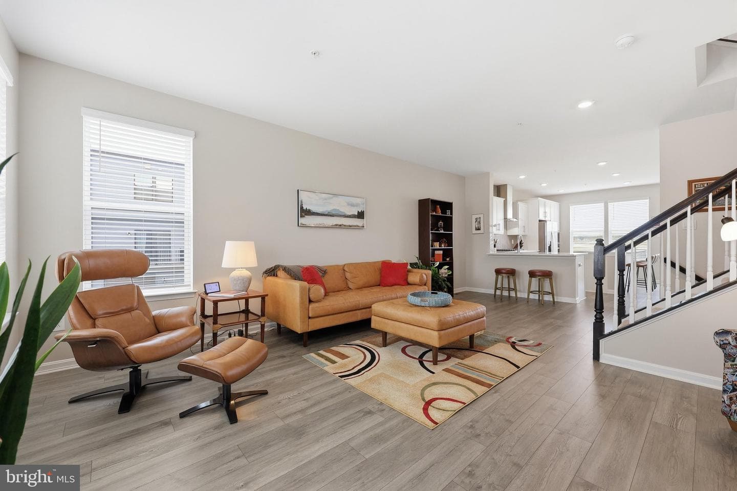 486 Tiller Street photo 6