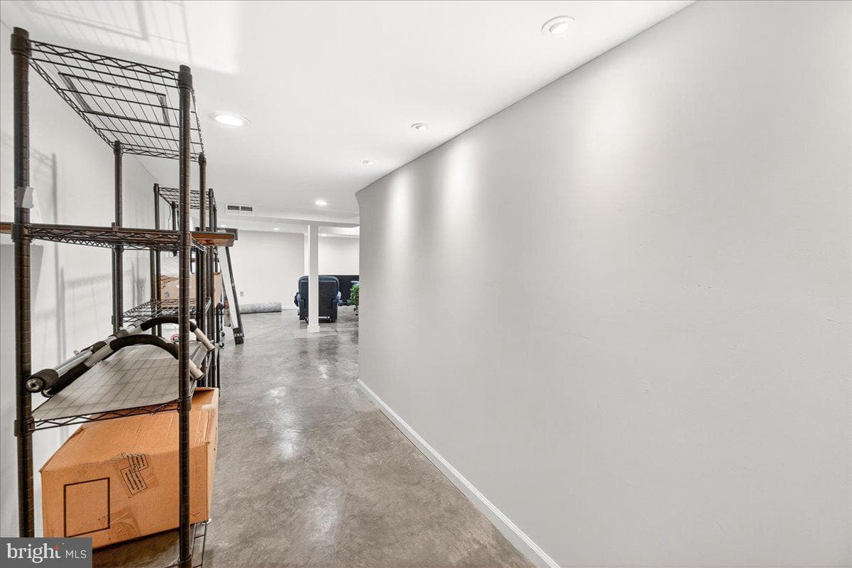 815 Dunbrooke Court photo 46