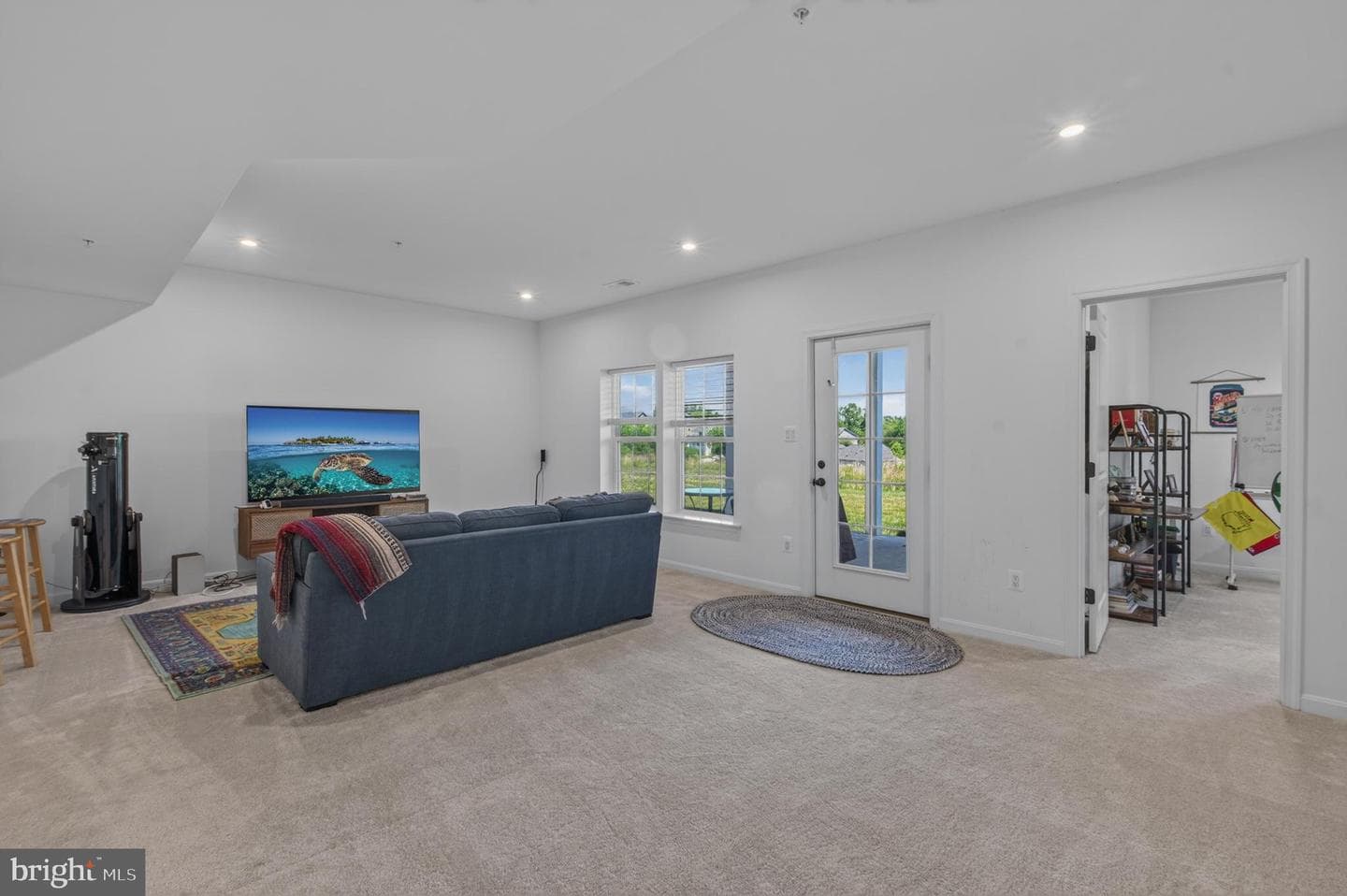 409 Karn Pl photo 56