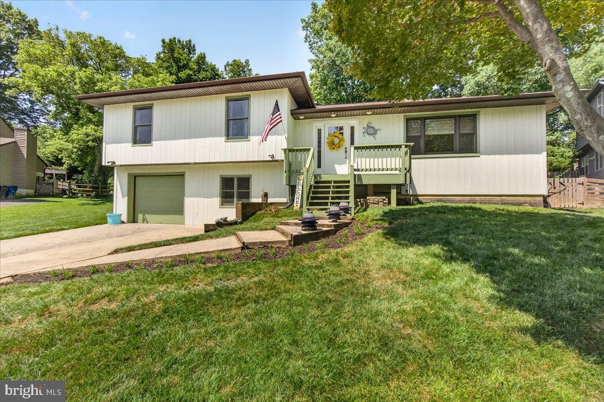 10294 Erie Way, New Market