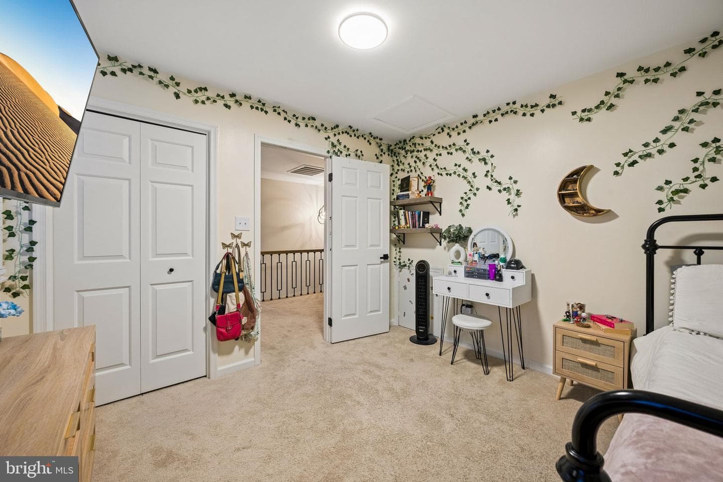 7190 Meadowbrooke Drive photo 32