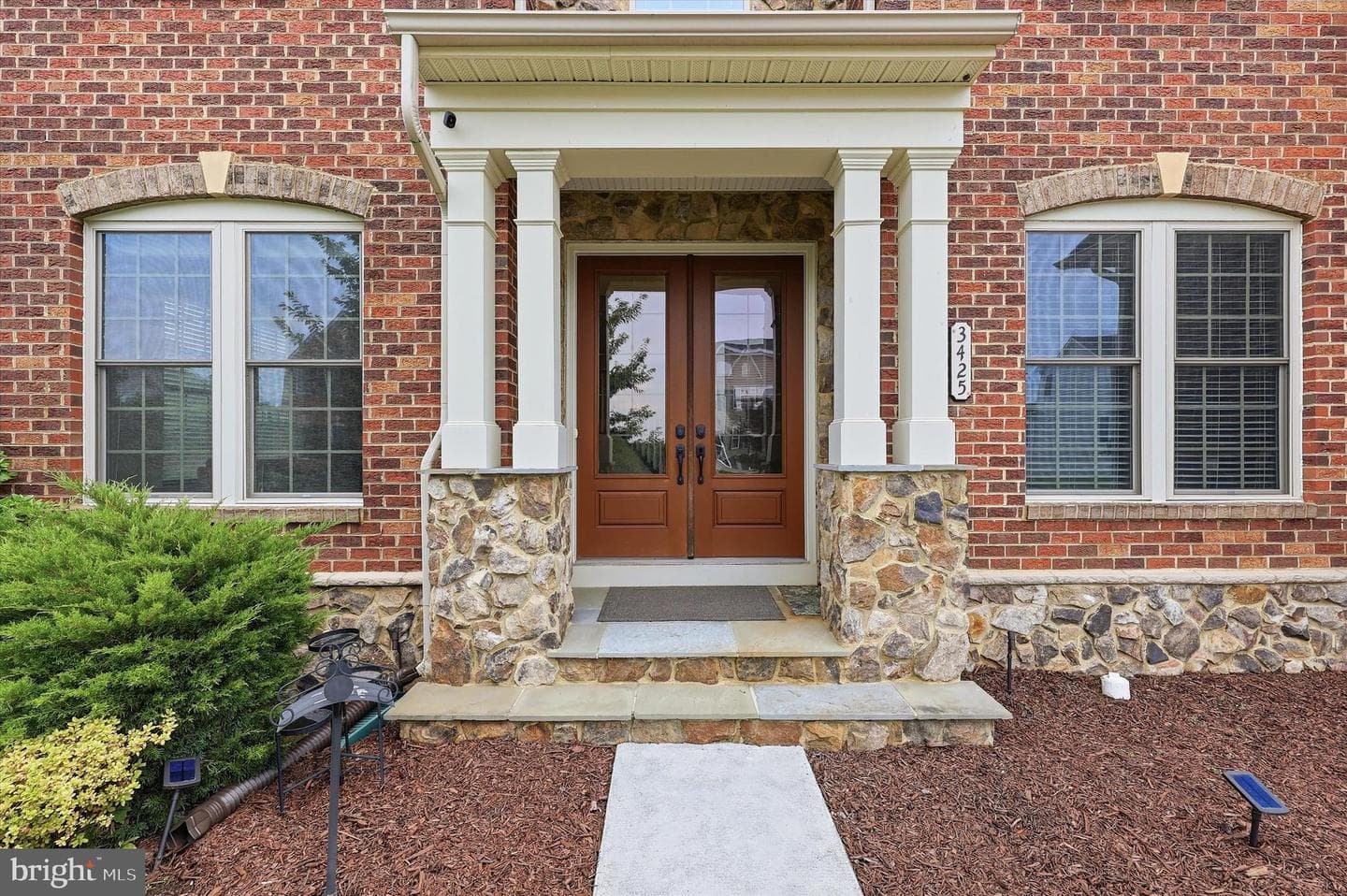 3425 Winmoor Drive photo 3
