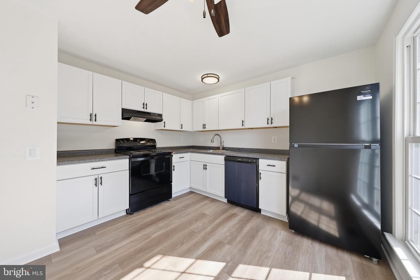 1622 Jennings Court photo 4
