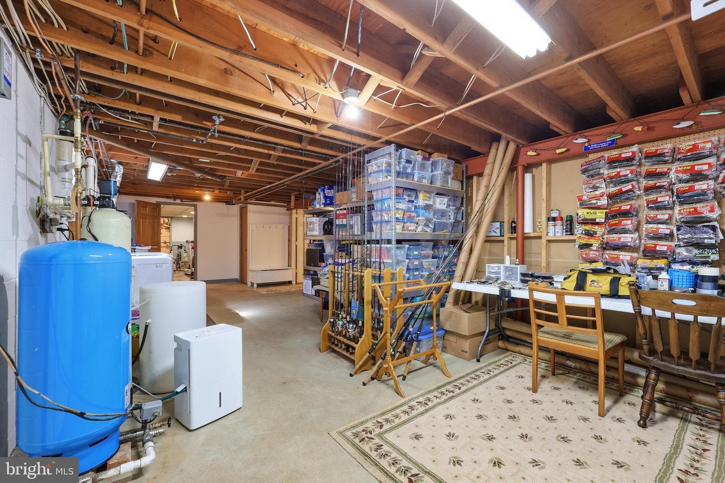 7918 Runnymeade Drive photo 40