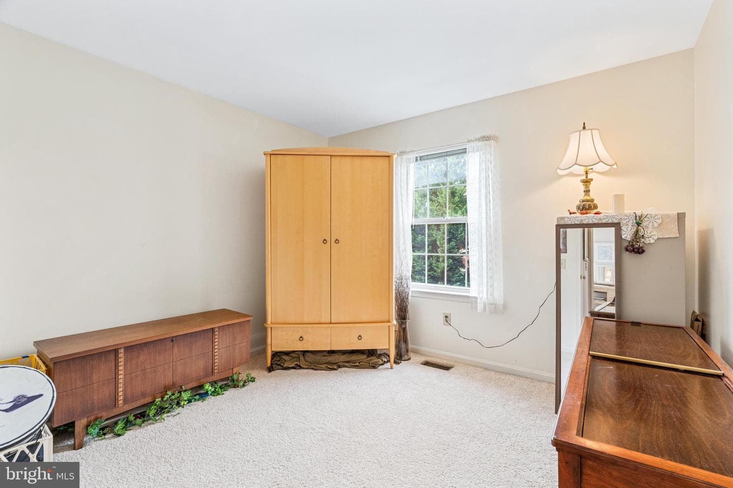 869 Waterford Drive photo 30