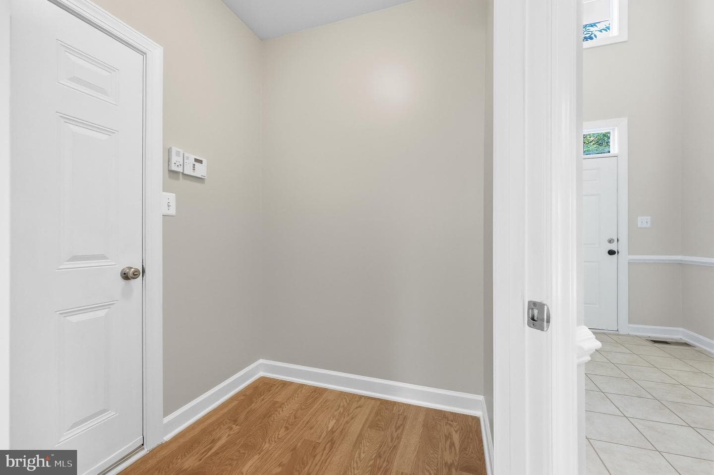 9813 Notting Hill Drive photo 19