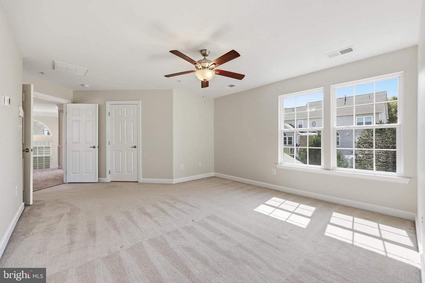 9813 Notting Hill Drive photo 26