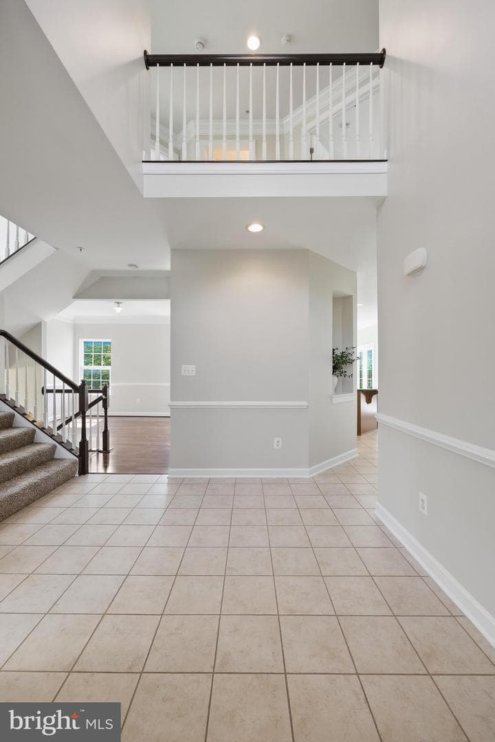 9813 Notting Hill Drive photo 4