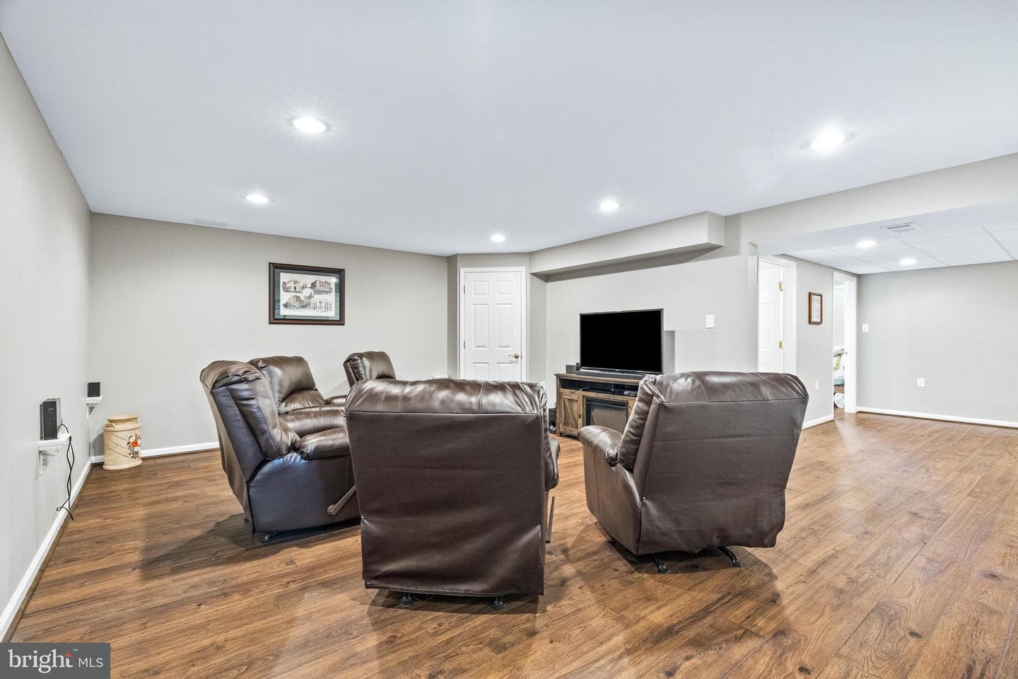 5715 Doubs Road photo 44