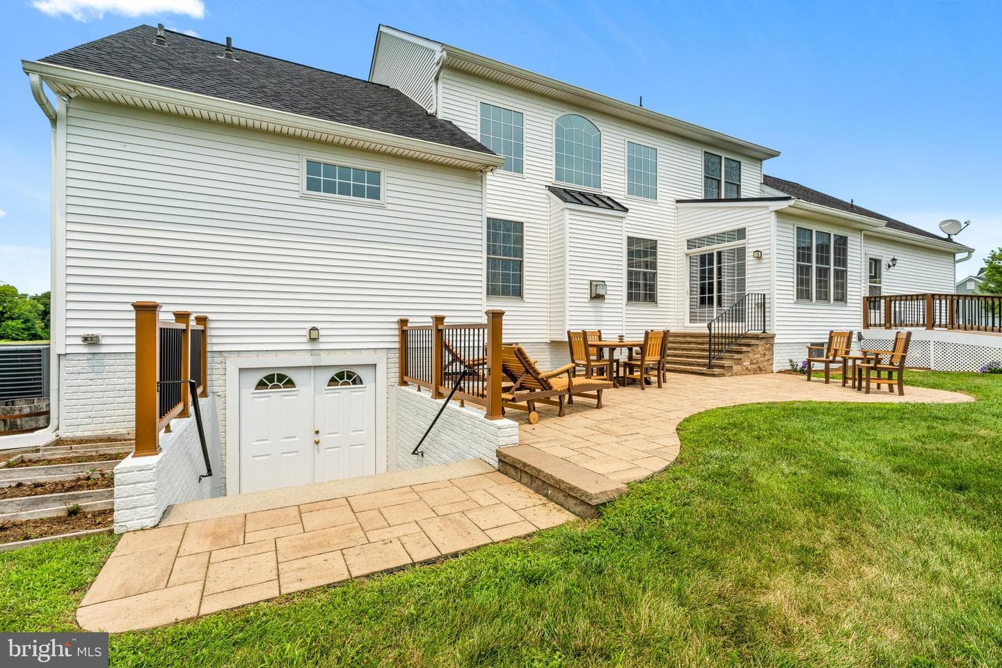 5715 Doubs Road photo 59