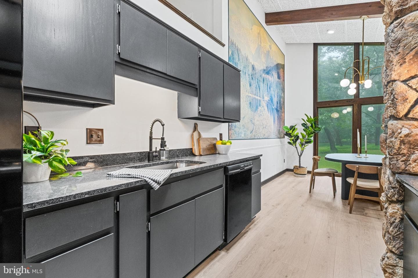 6422 Quinn Road photo 12