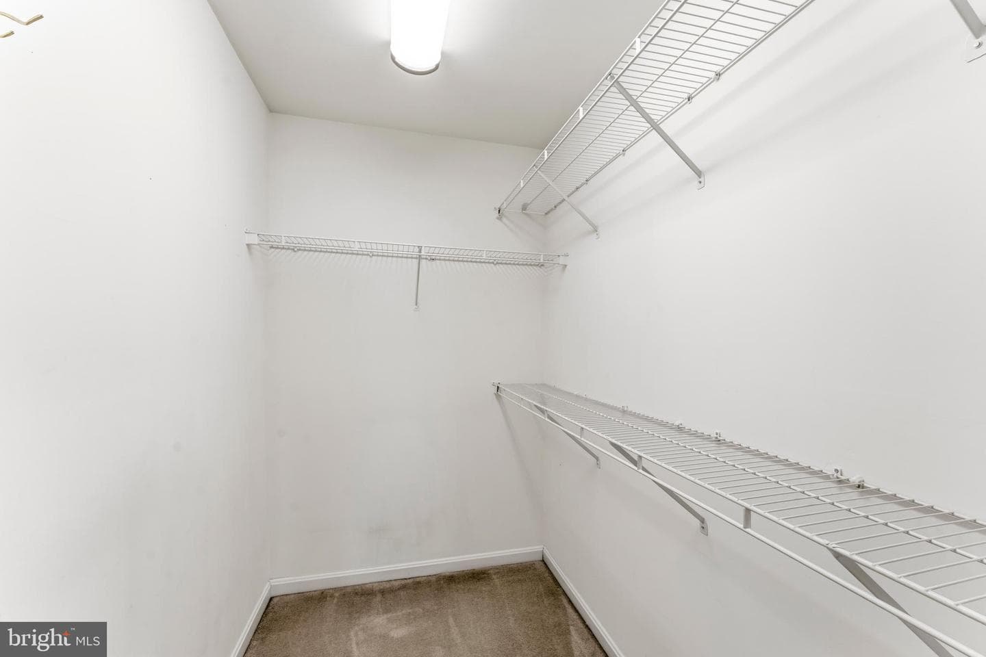 218 Harpers Way photo 39