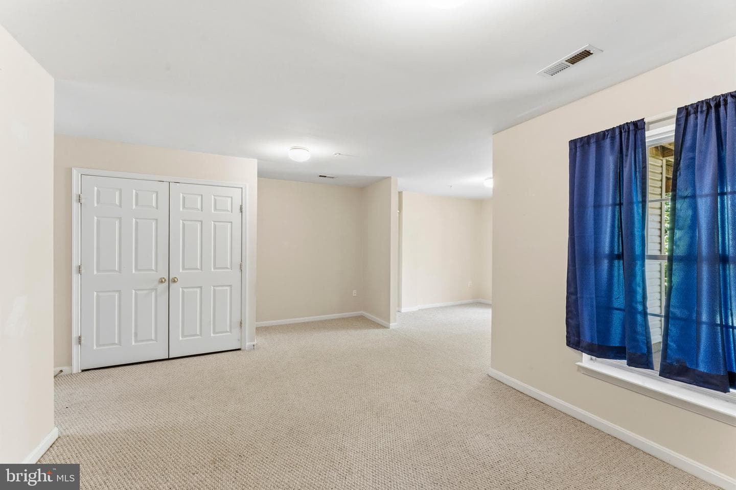 218 Harpers Way photo 46